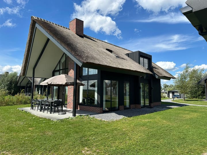 Photo 2 of Flevoweg 90-816