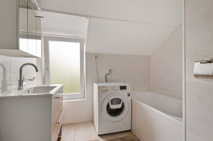 Photo 22 of Parallelweg 7