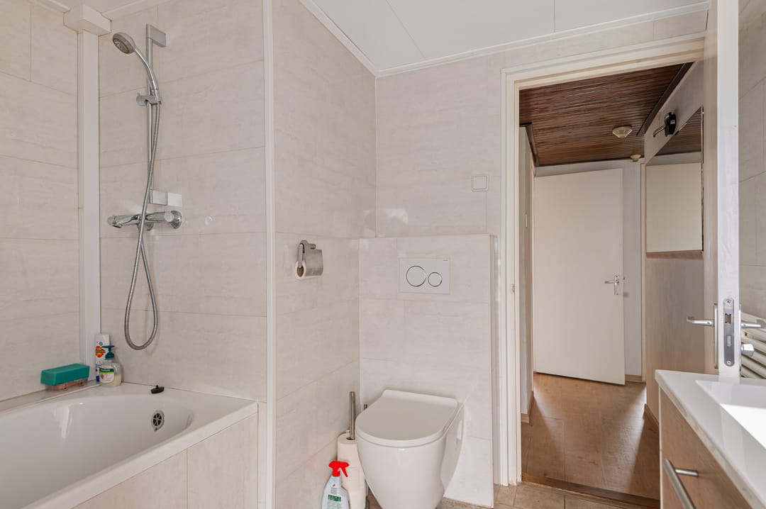 Foto 23 van Parallelweg 7