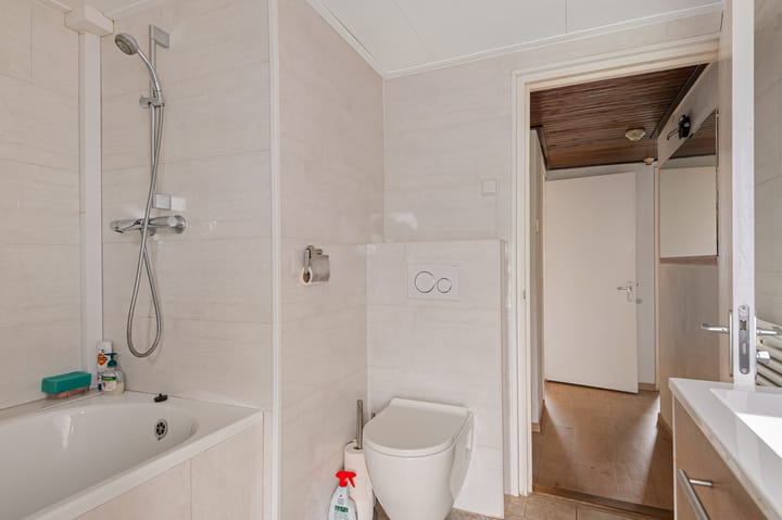 Photo 23 of Parallelweg 7