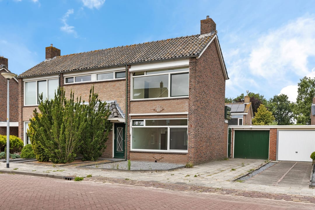 Foto 1 van Rozenlaan 8