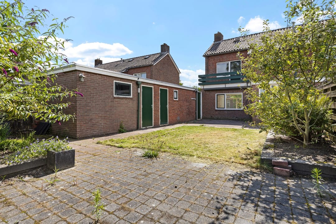 Foto 2 van Rozenlaan 8