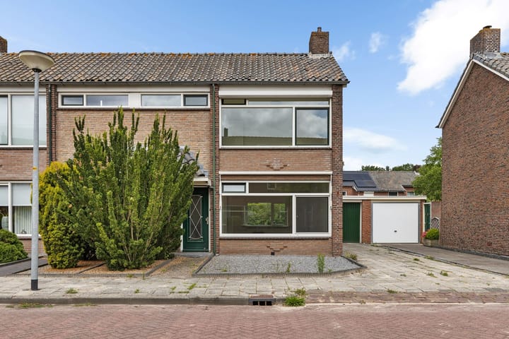 Foto 3 van Rozenlaan 8