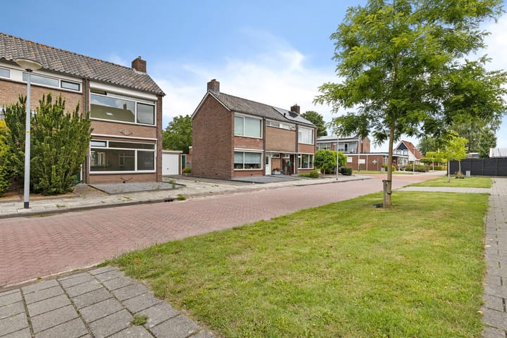 Foto 5 van Rozenlaan 8