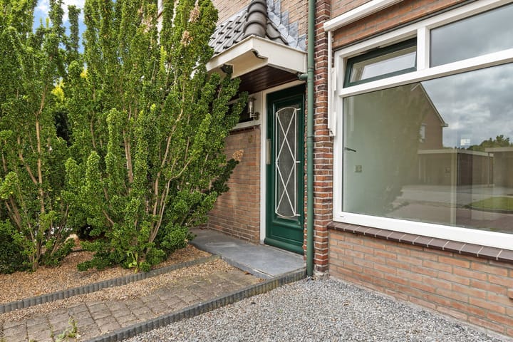 Foto 6 van Rozenlaan 8