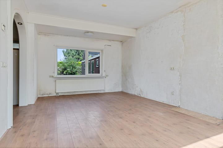 Foto 13 van Rozenlaan 8