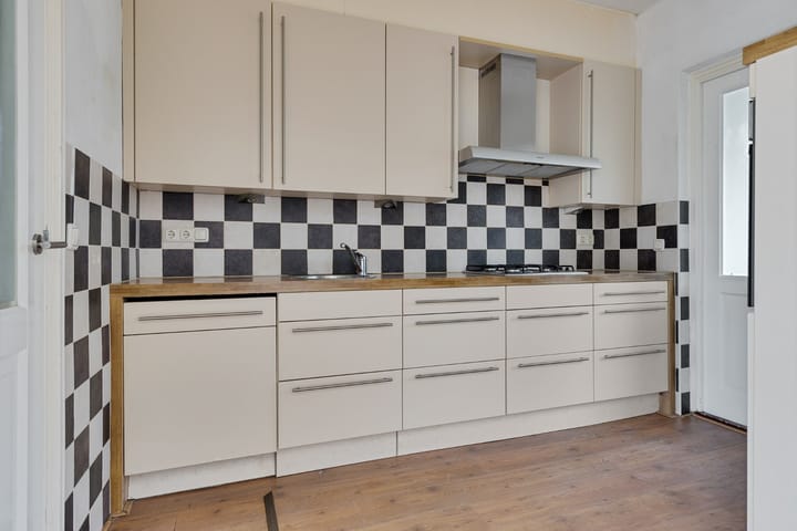 Foto 16 van Rozenlaan 8