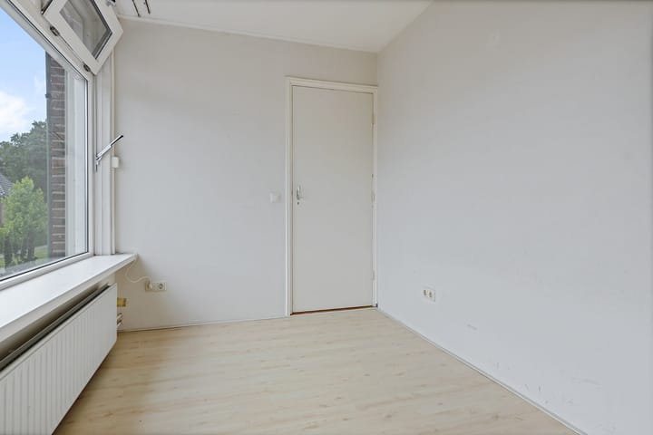 Foto 30 van Rozenlaan 8