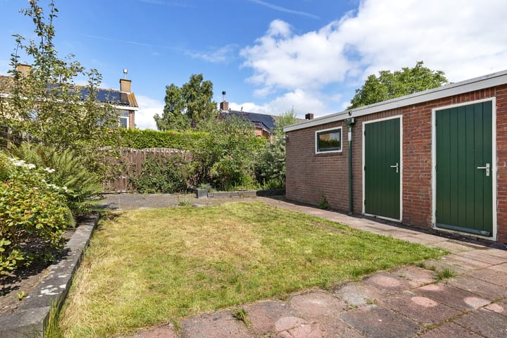 Foto 36 van Rozenlaan 8