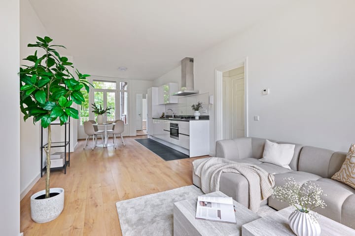 Photo 10 of De Clercqstraat 70-2