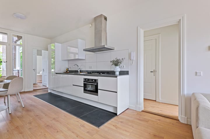 Photo 11 of De Clercqstraat 70-2