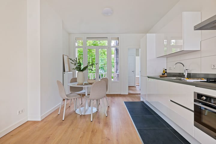 Photo 12 of De Clercqstraat 70-2