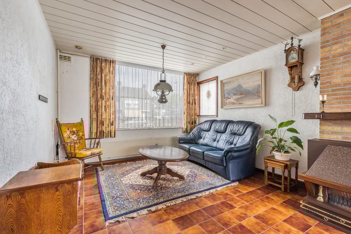 Photo 2 of Meidoornstraat 141