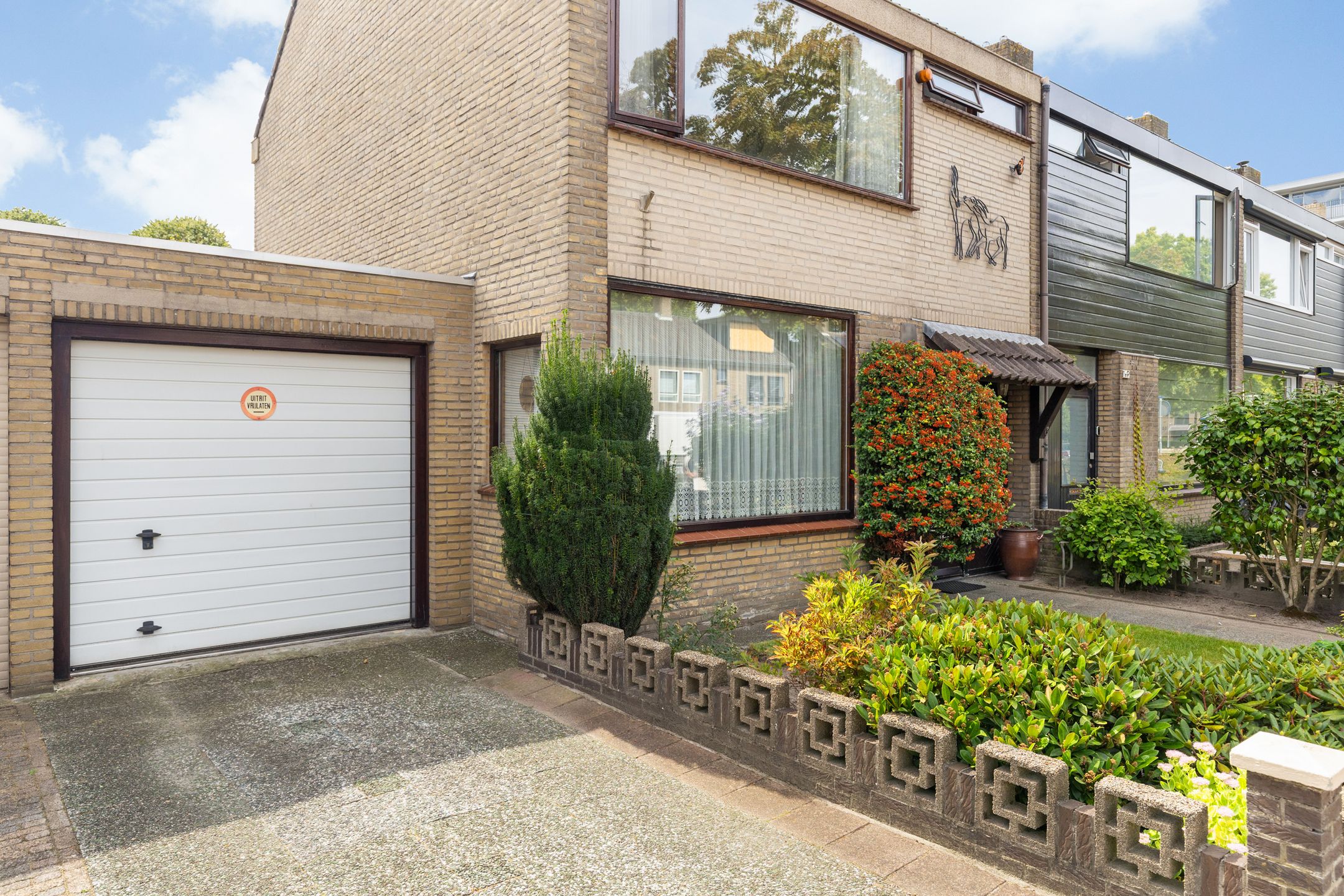 Photo 12 of Meidoornstraat 141