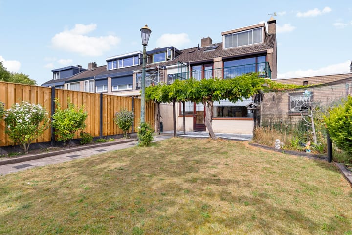 Foto 58 van Meidoornstraat 141