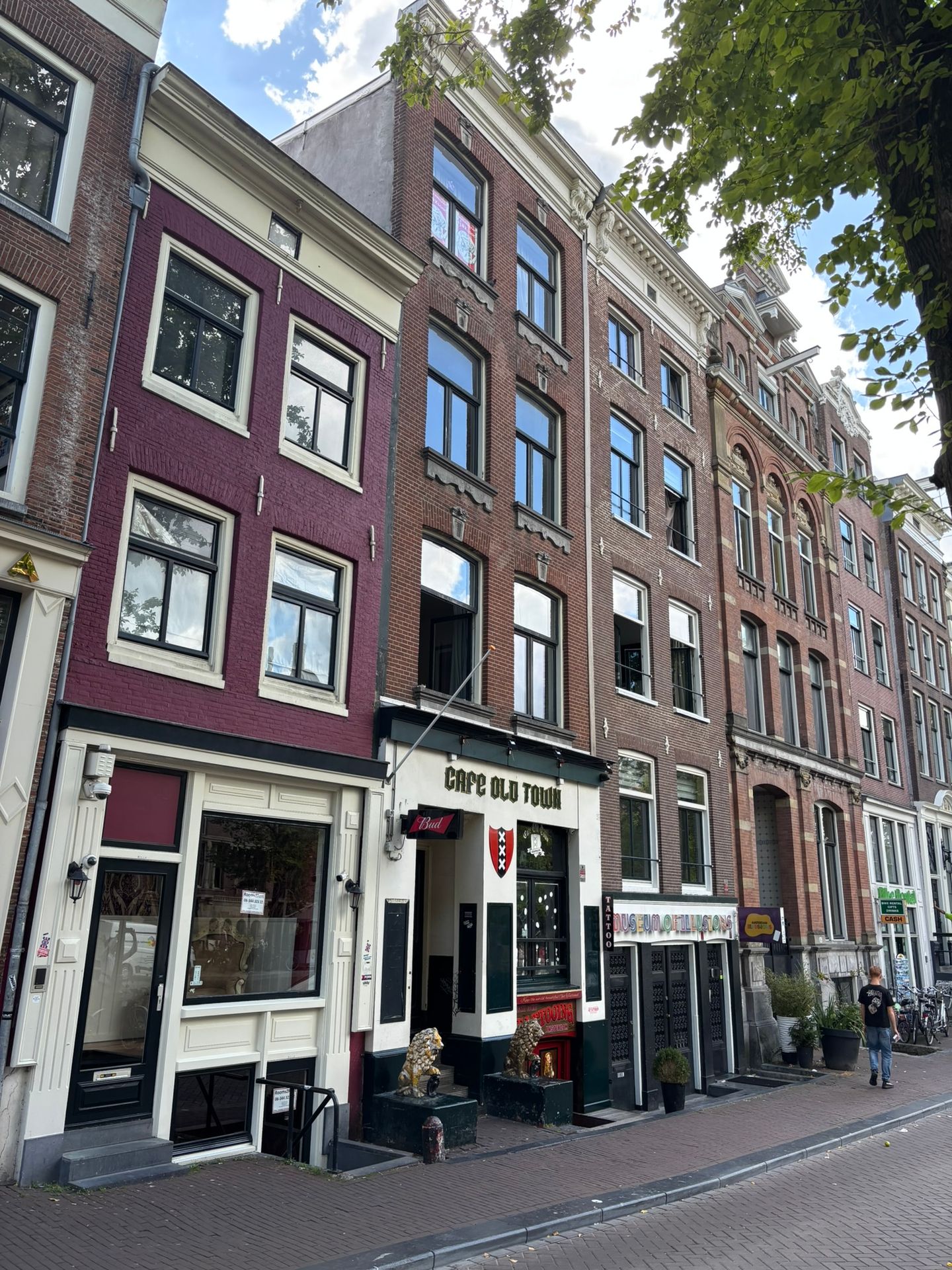 View photo 5 of Oudezijds Voorburgwal 141-2