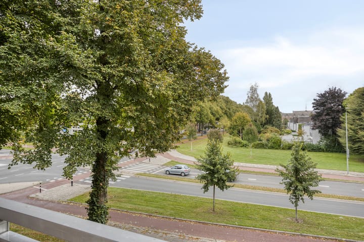 Photo 13 of Sauterneslaan 3-C