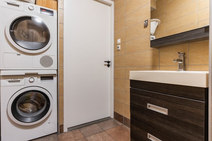 Foto 28 van Hofstraat 84