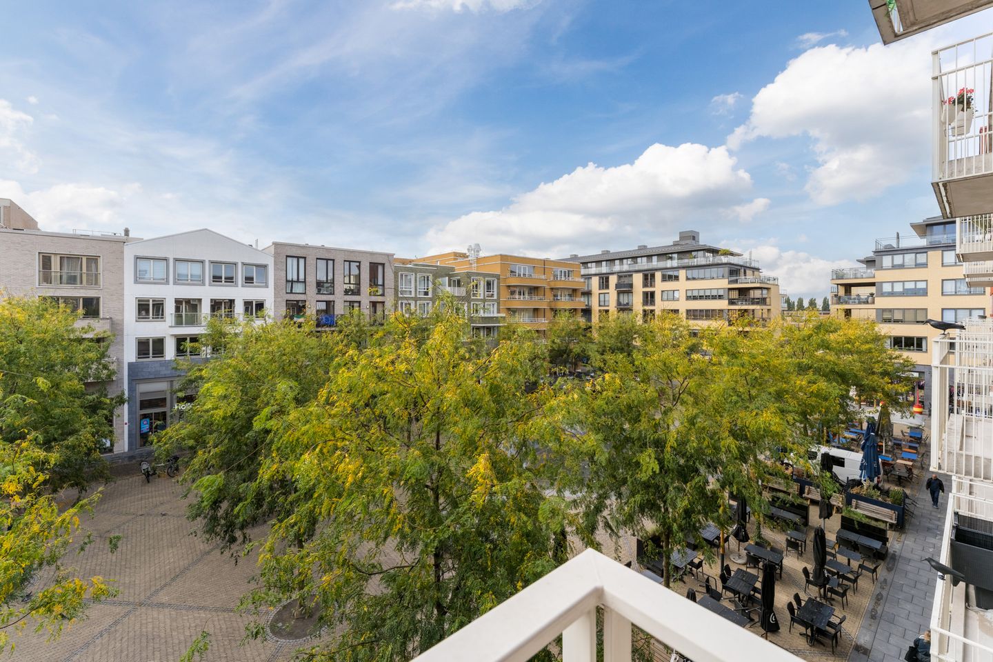 Photo 14 of Londenstraat 44