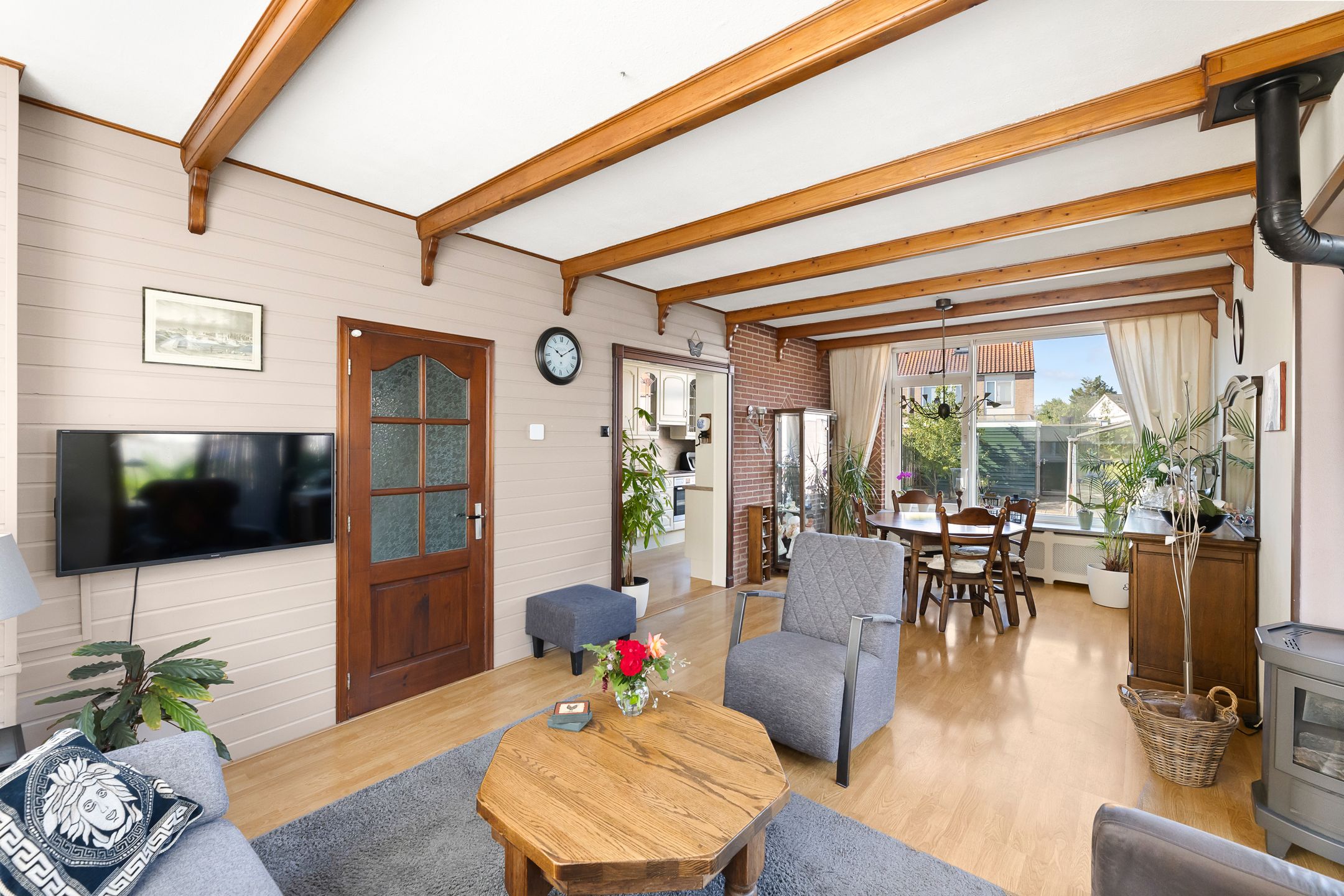 Foto 12 van Van Ginkelstraat 43