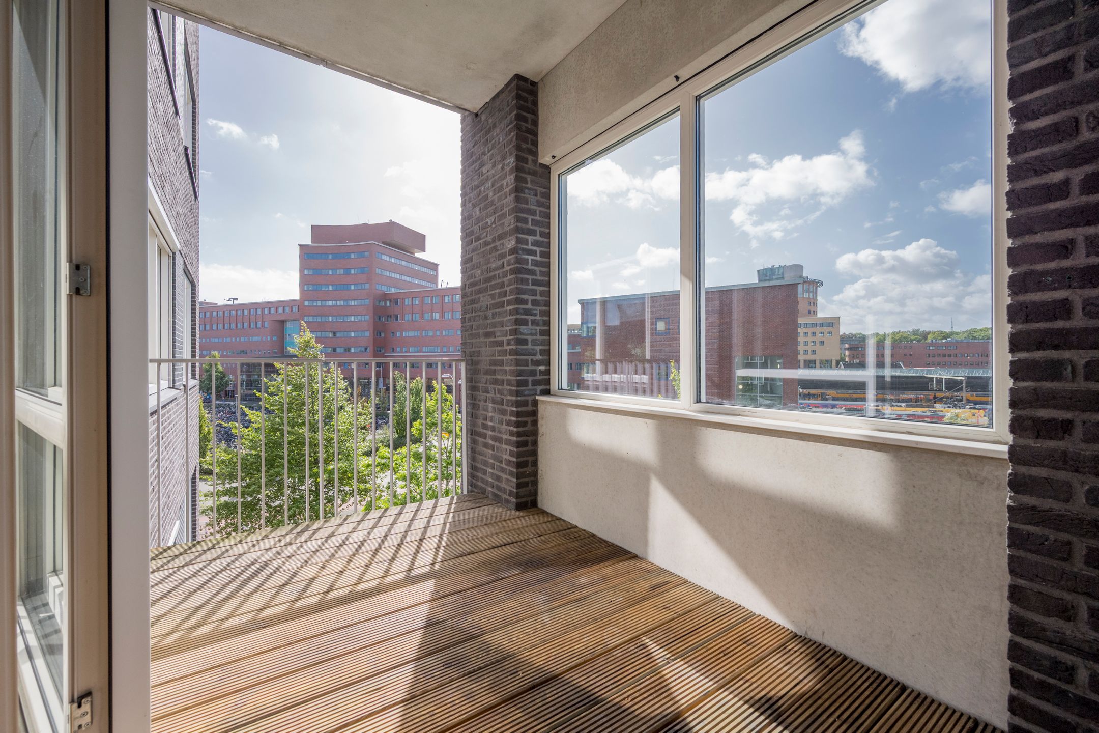 Foto 15 van Piet Mondriaanplein 147