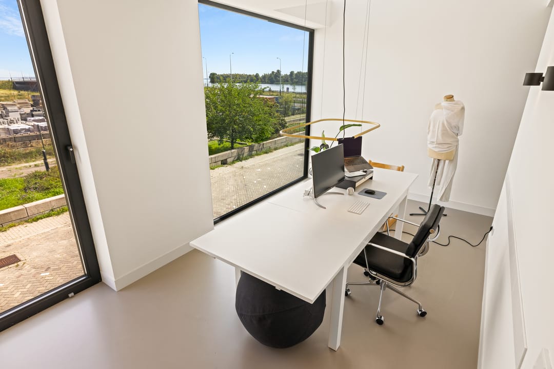 Photo 41 of Quashibastraat 44