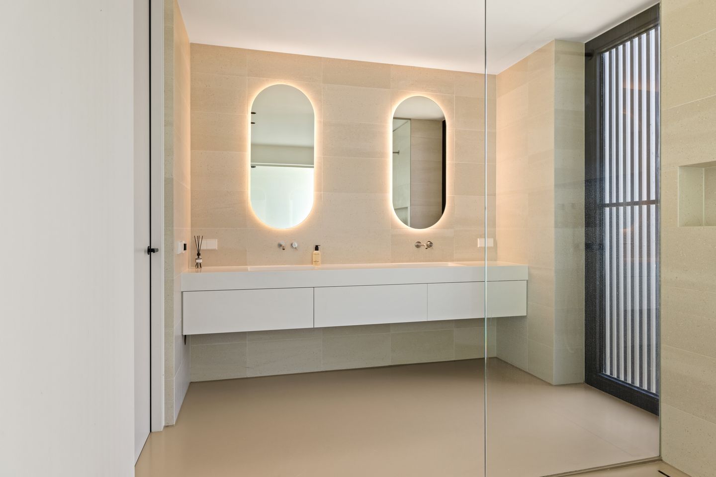 Photo 59 of Quashibastraat 44