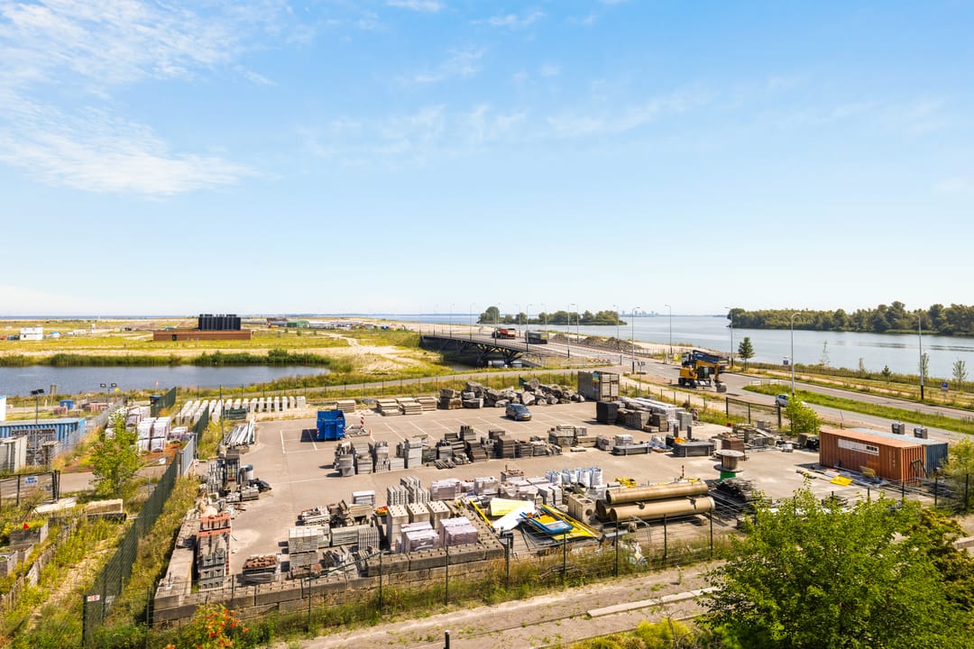 Photo 67 of Quashibastraat 44