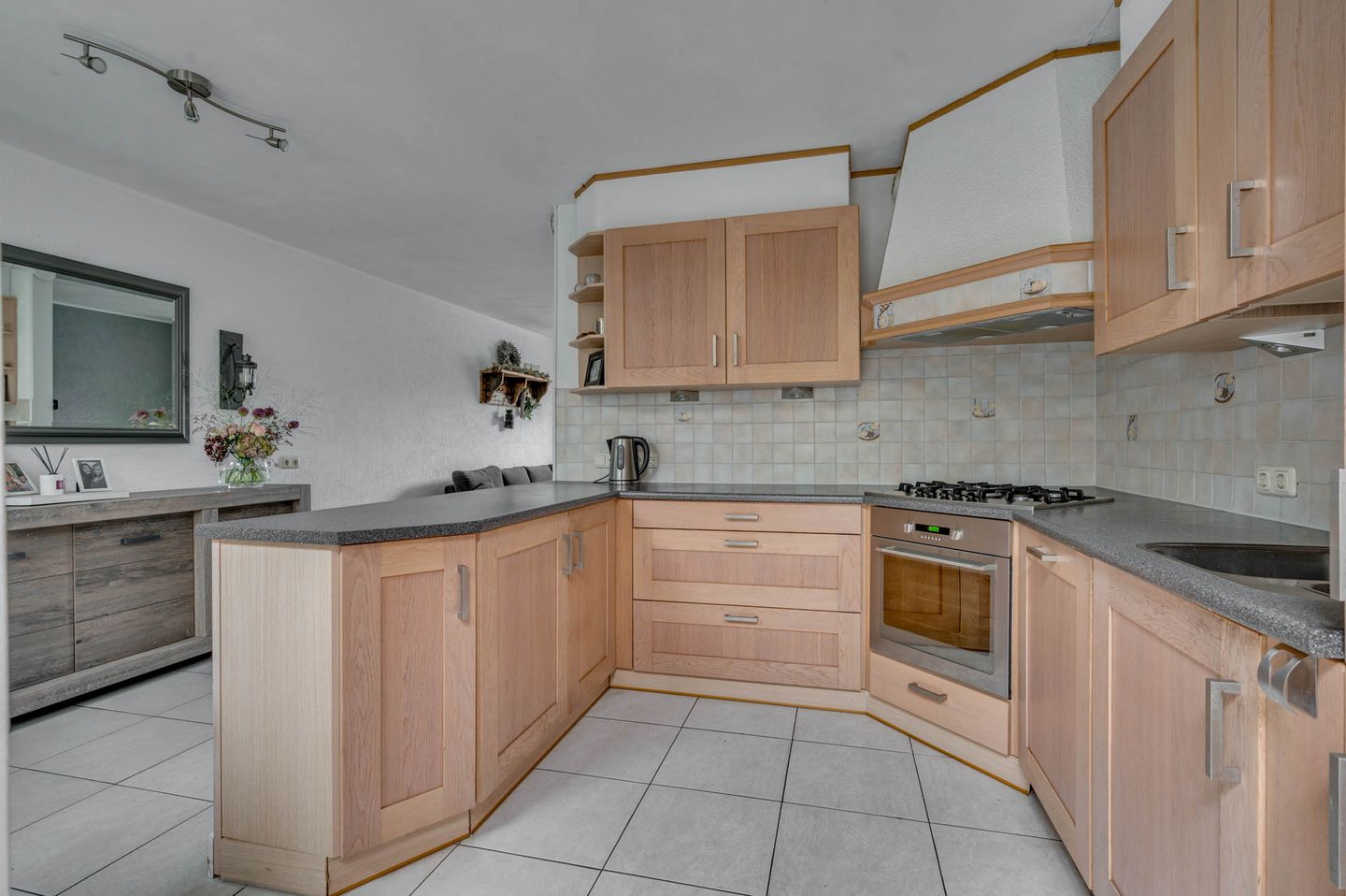 Foto 10 van Looierstraat 20