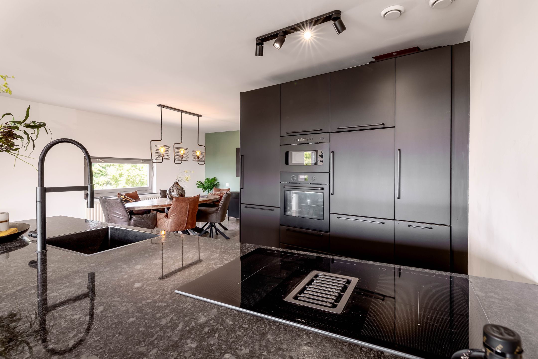 Foto 27 van Marie van Eijsden-Vinkstraat 243