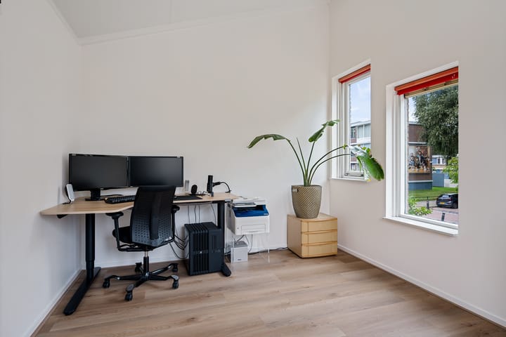 Foto 23 van Essenstraat 25