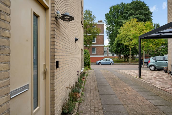 Foto 35 van Essenstraat 25