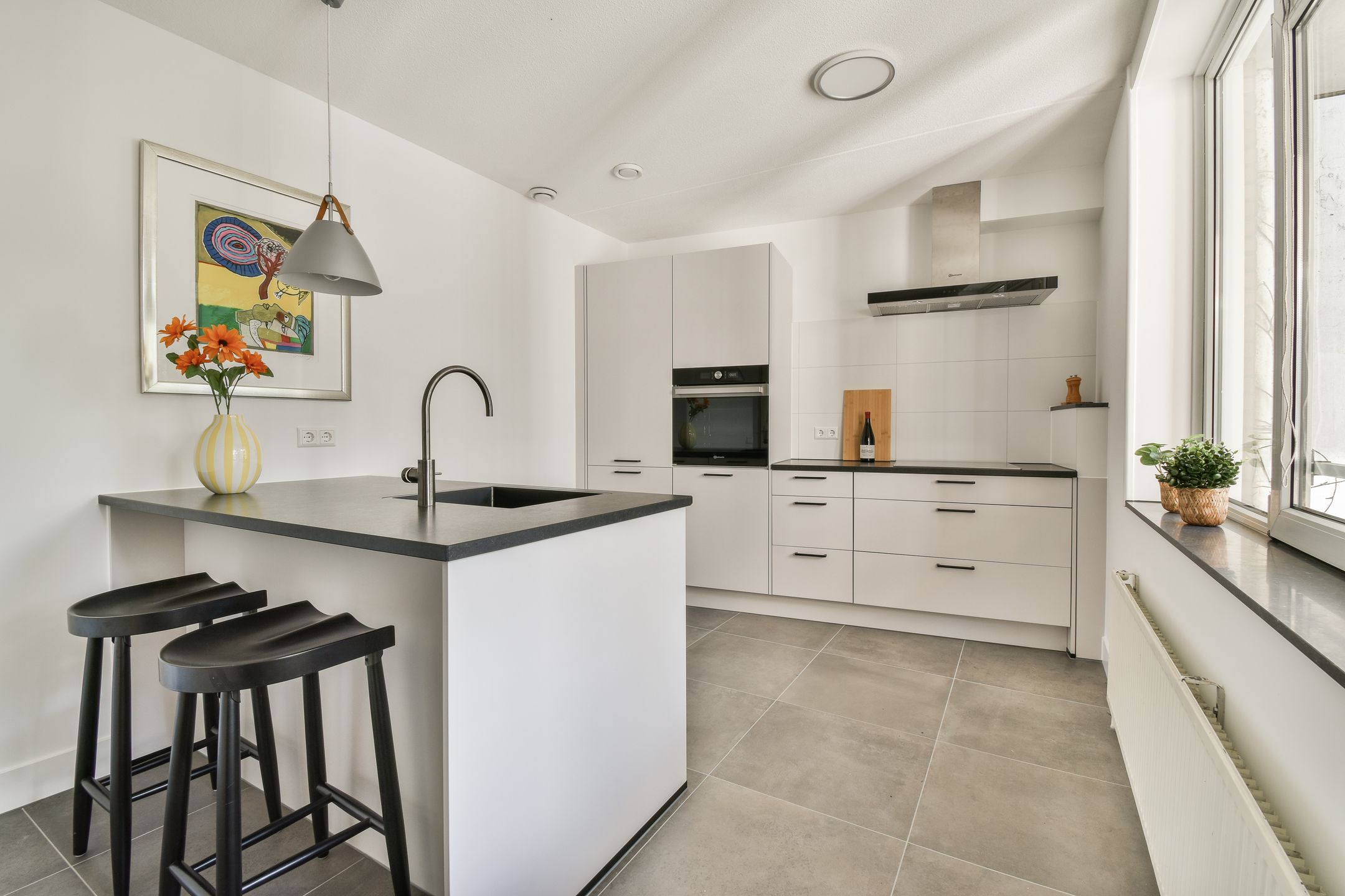 Photo 6 of Madurastraat 2-F