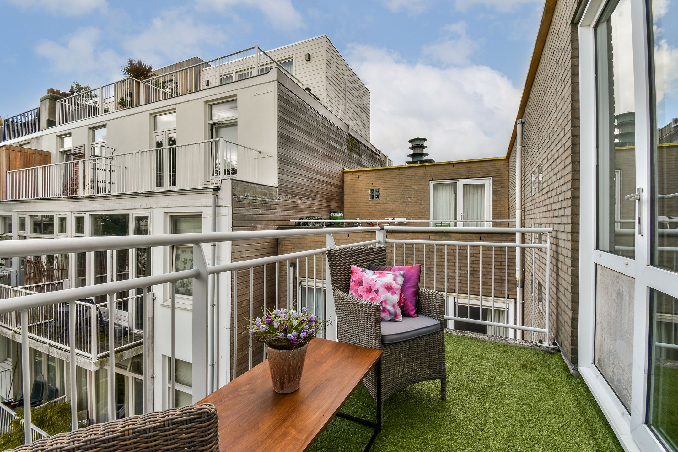 Photo 12 of Madurastraat 2-F