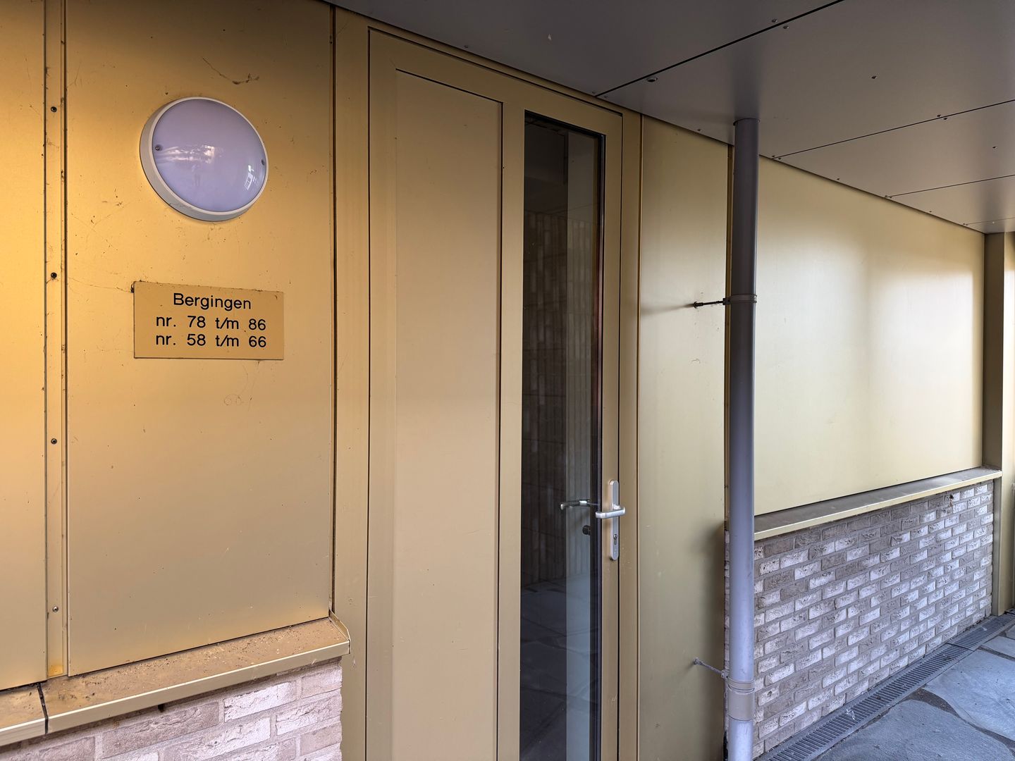 Foto 34 van Eemplein 60