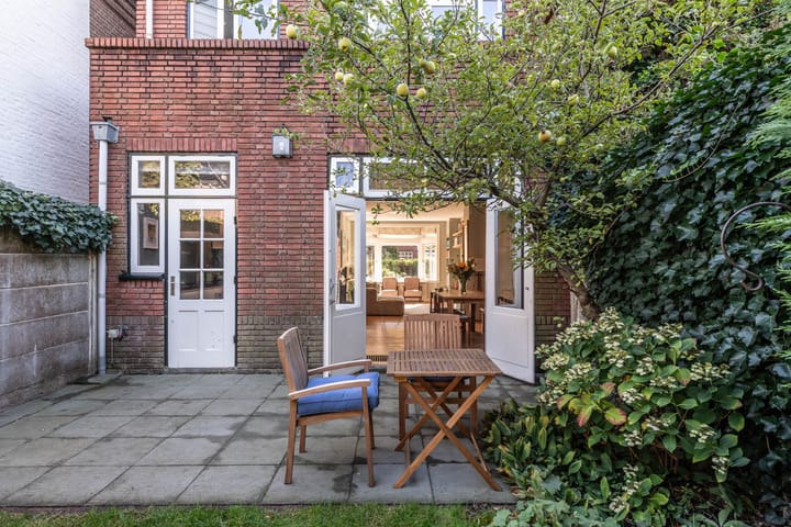 Photo 36 of Oranje Nassaulaan 125