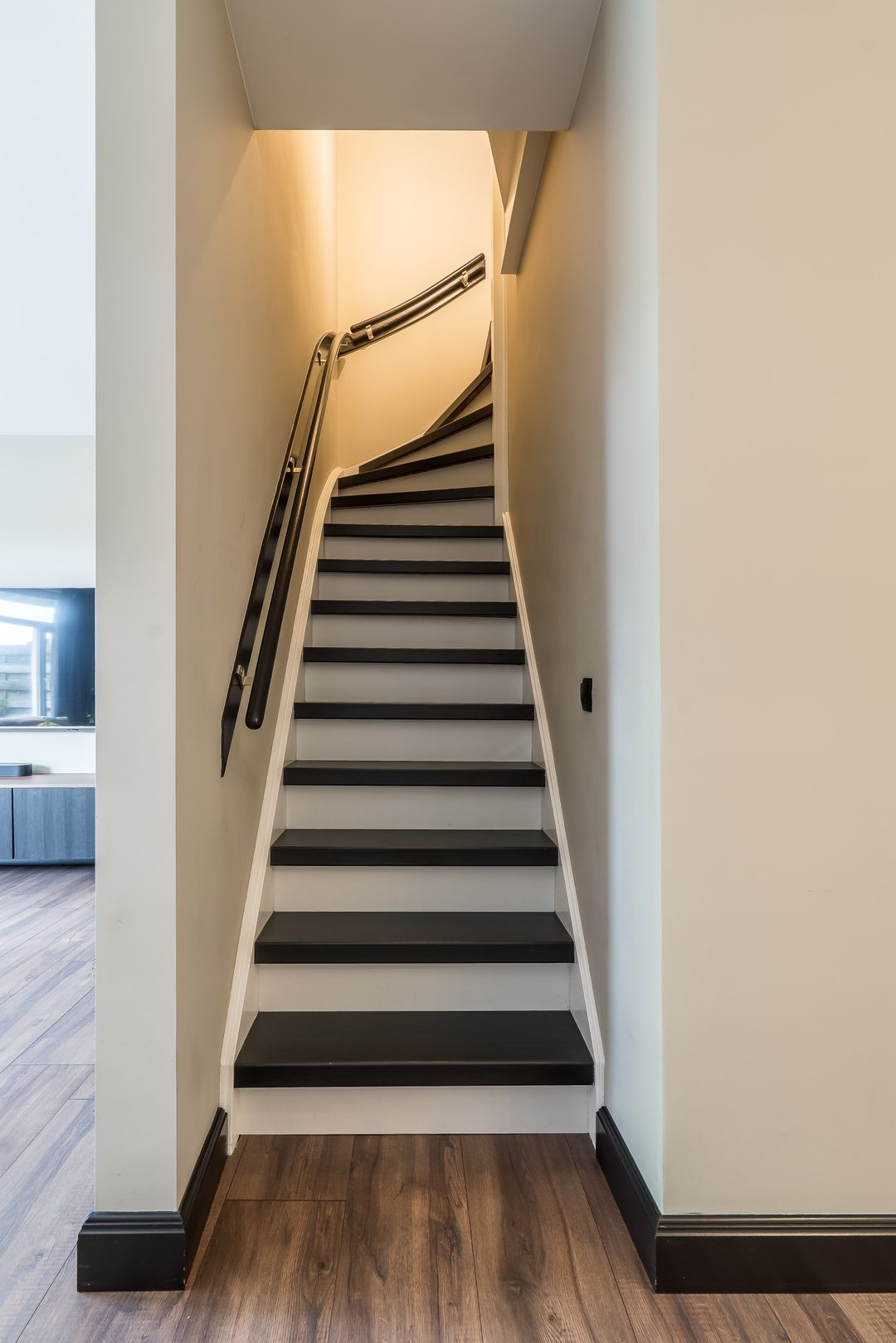 Photo 11 of Hovenierstraat 8