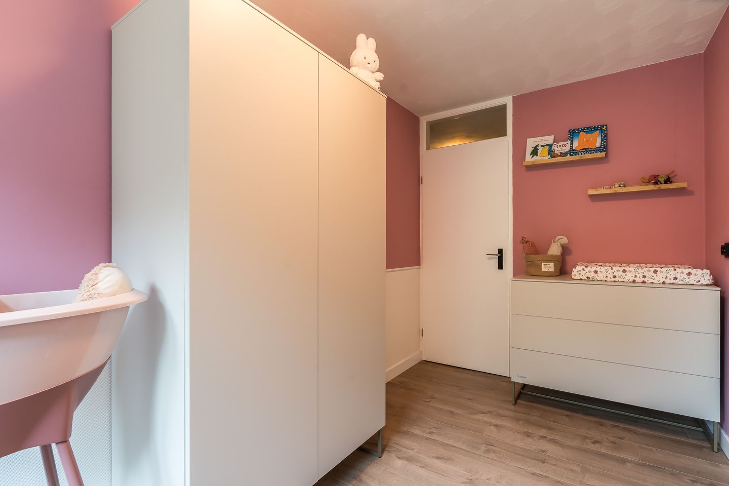 Photo 20 of Hovenierstraat 8