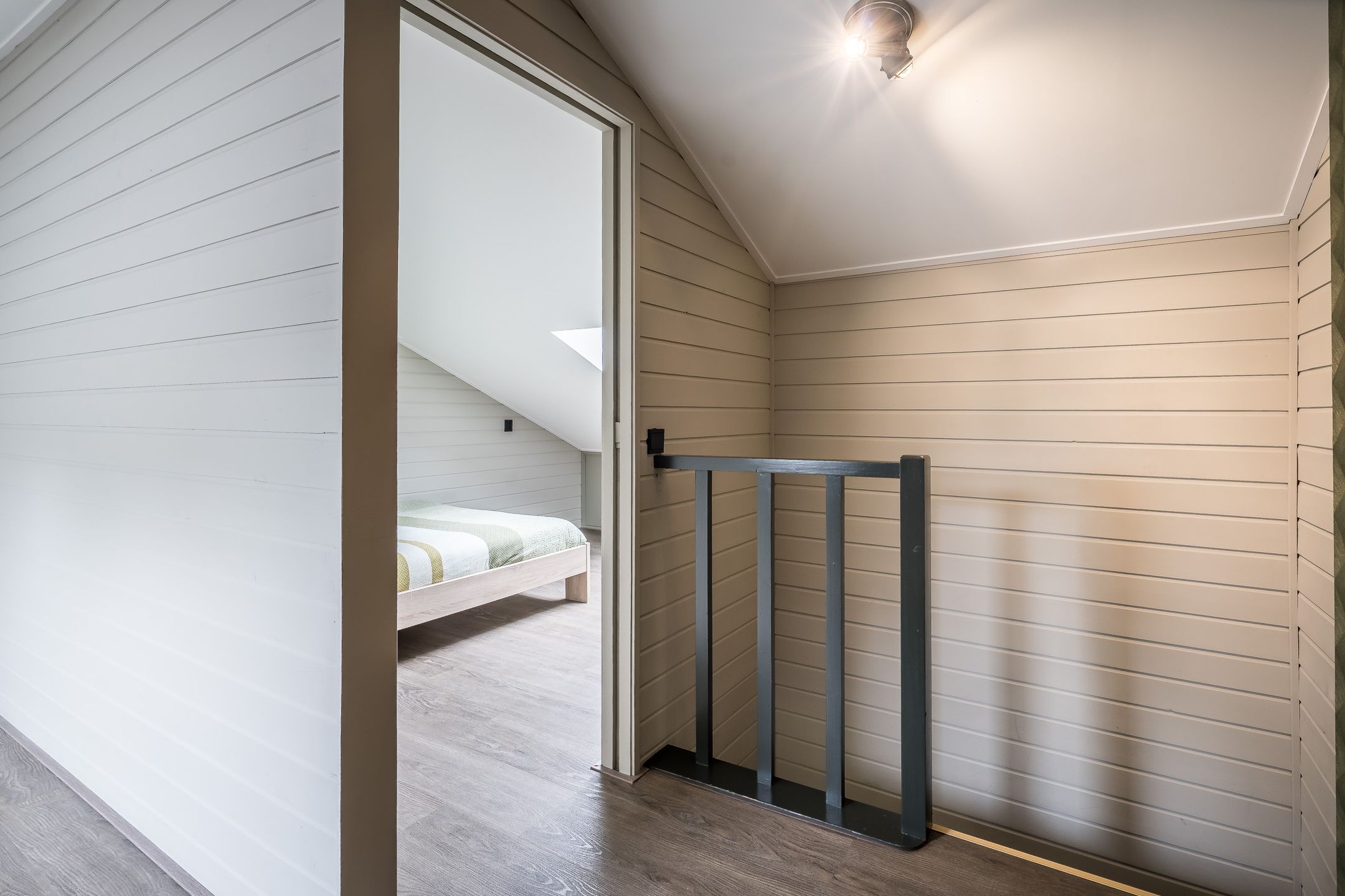 Photo 36 of Hovenierstraat 8