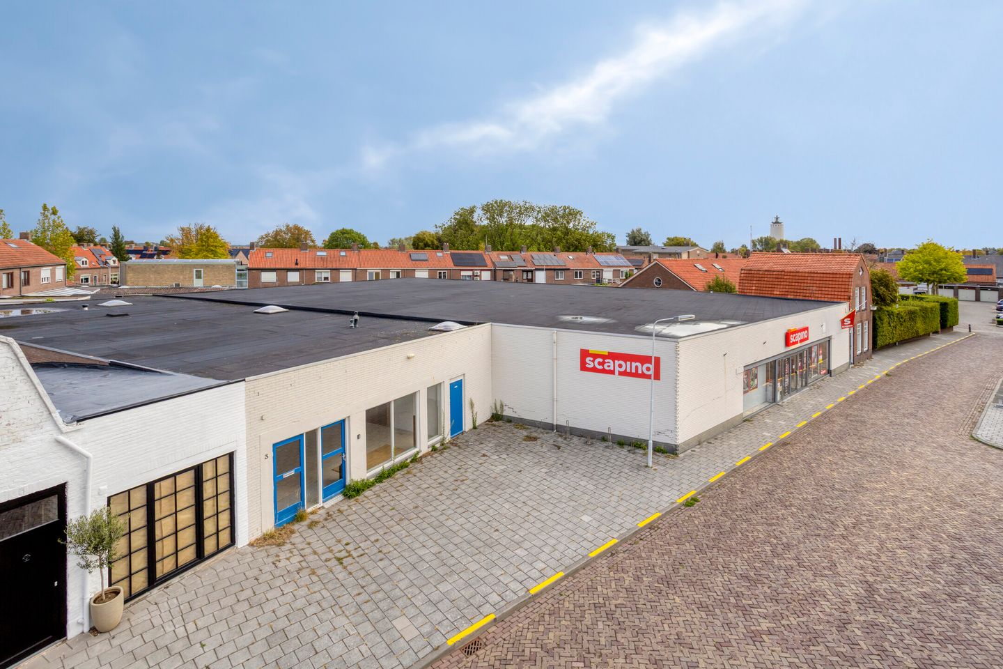 Bekijk foto 2 van Schoolstraat 3-4