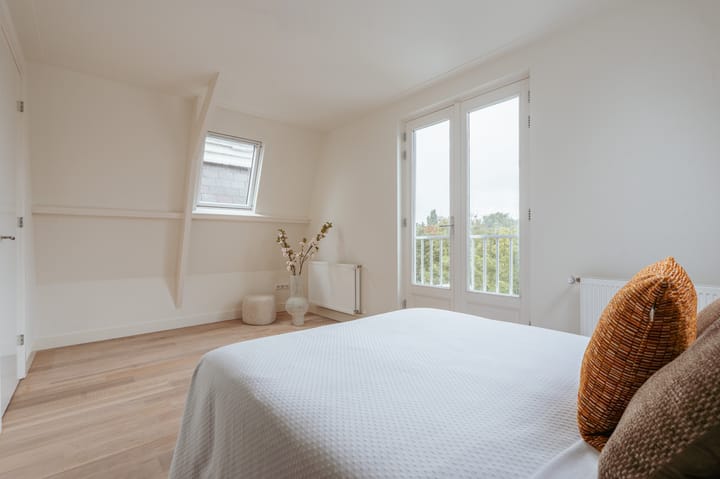 Foto 22 van Van Woustraat 58-4