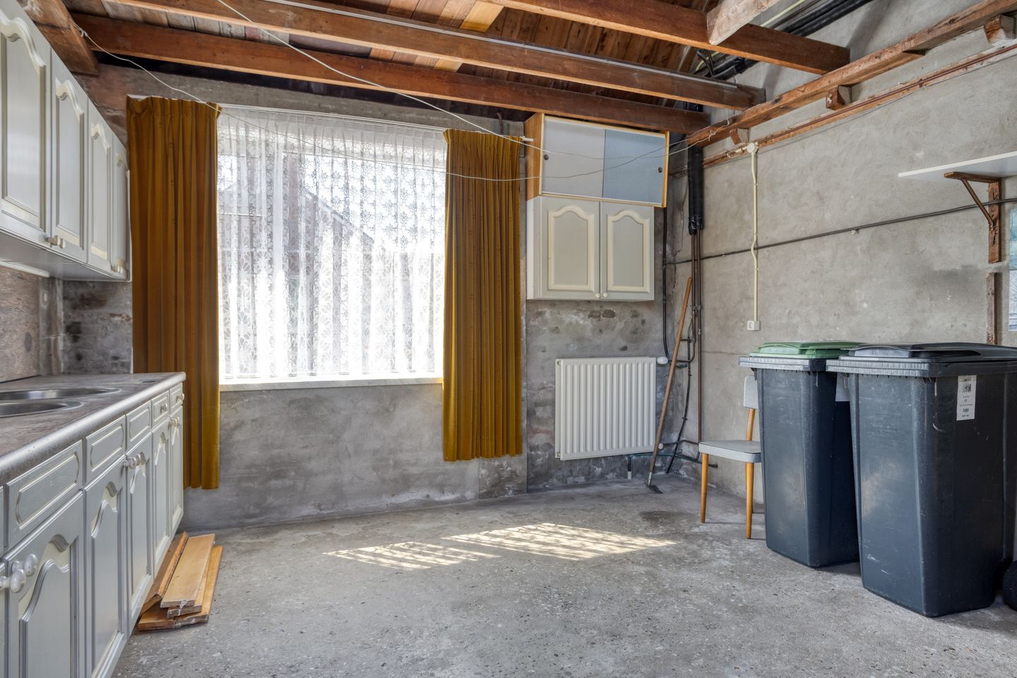 Photo 14 of Koestraat 17