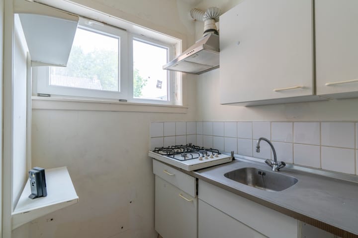 Foto 10 van Baron van Heemstrastraat 1-A