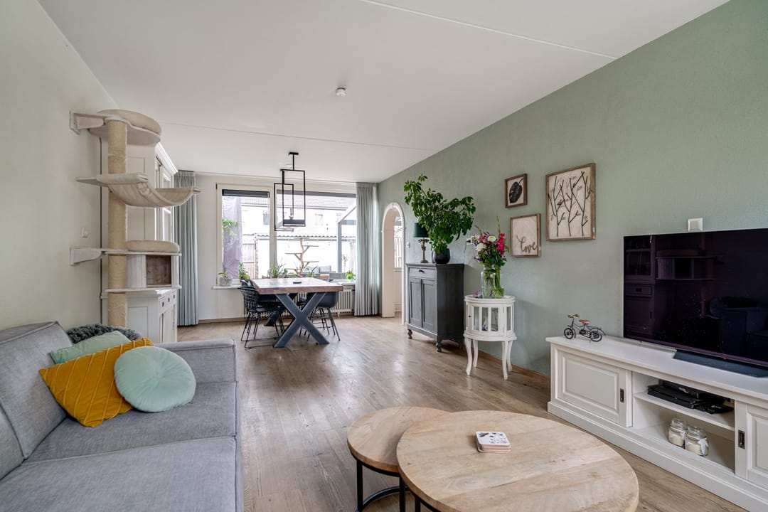 Foto 2 van Van Beethovenstraat 91