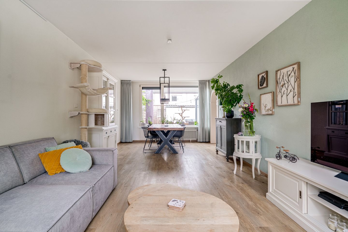 Foto 20 van Van Beethovenstraat 91