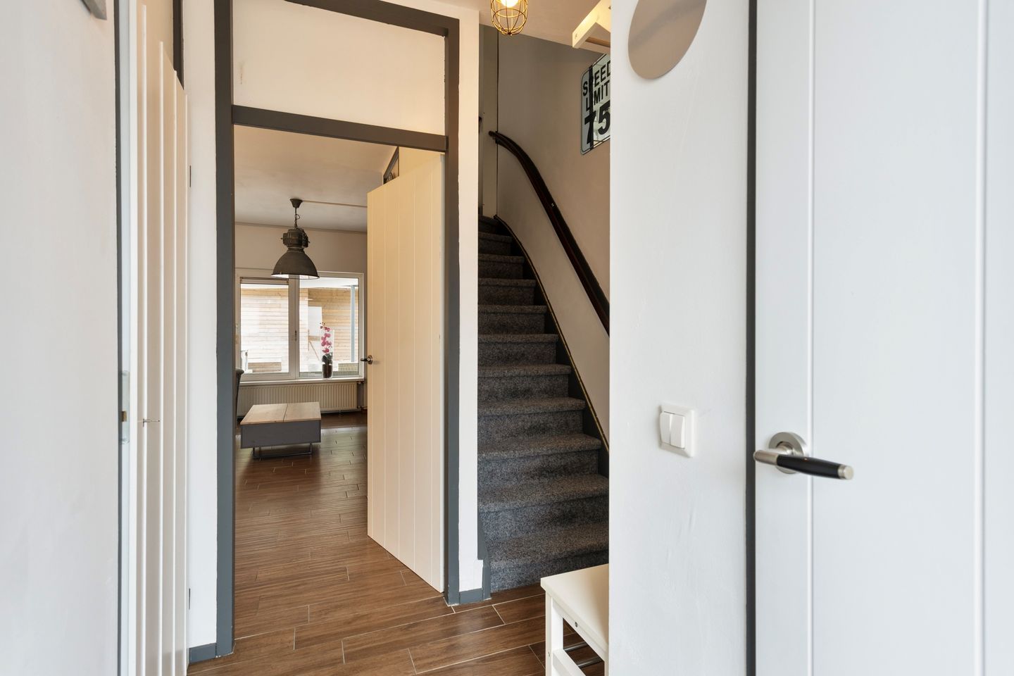 Photo 4 of Koningin Emmastraat 21