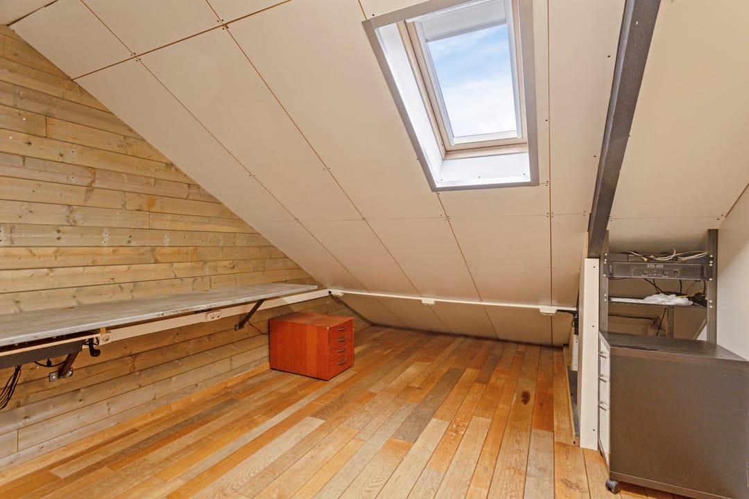 Photo 23 of Koningin Emmastraat 21