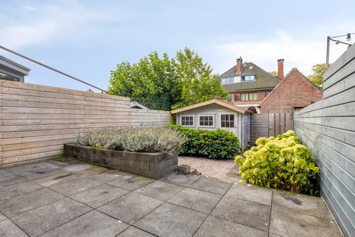 Photo 14 of Hugo de Grootstraat 29