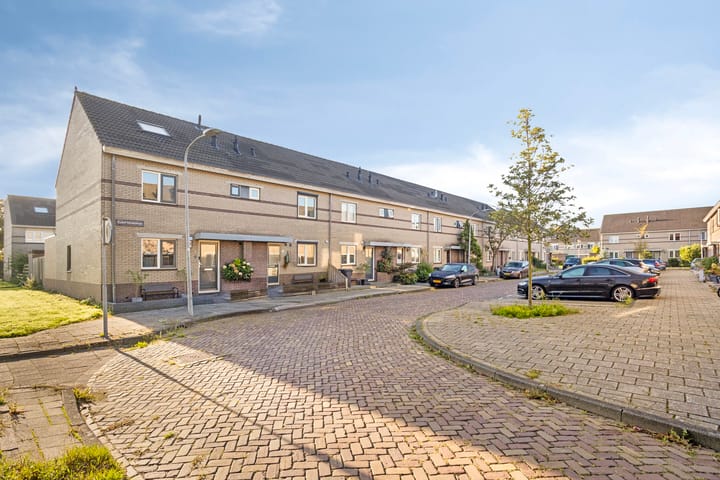 Foto 30 van Rudolf Slanskystraat 3