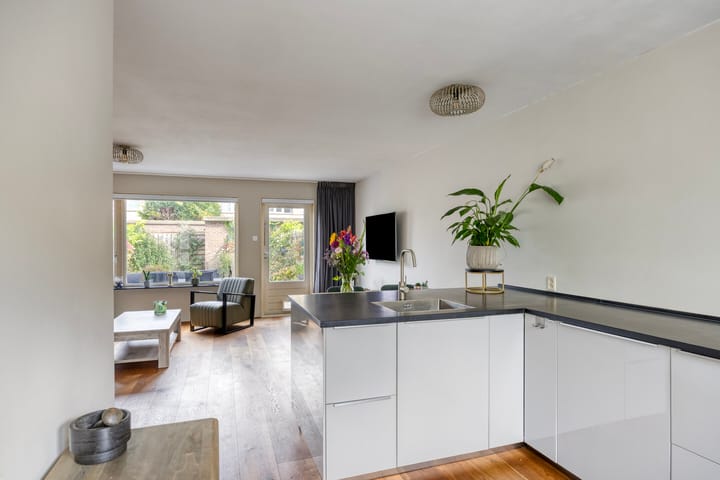 Foto 8 van Rudolf Slanskystraat 3